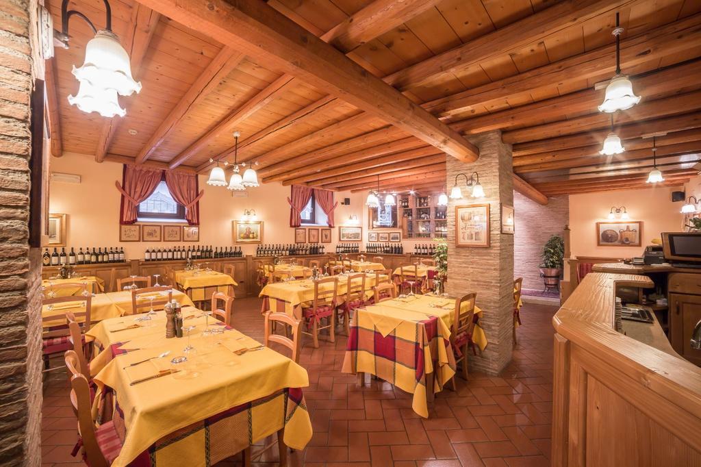 Hotel Faccioli Valeggio sul Mincio Dış mekan fotoğraf