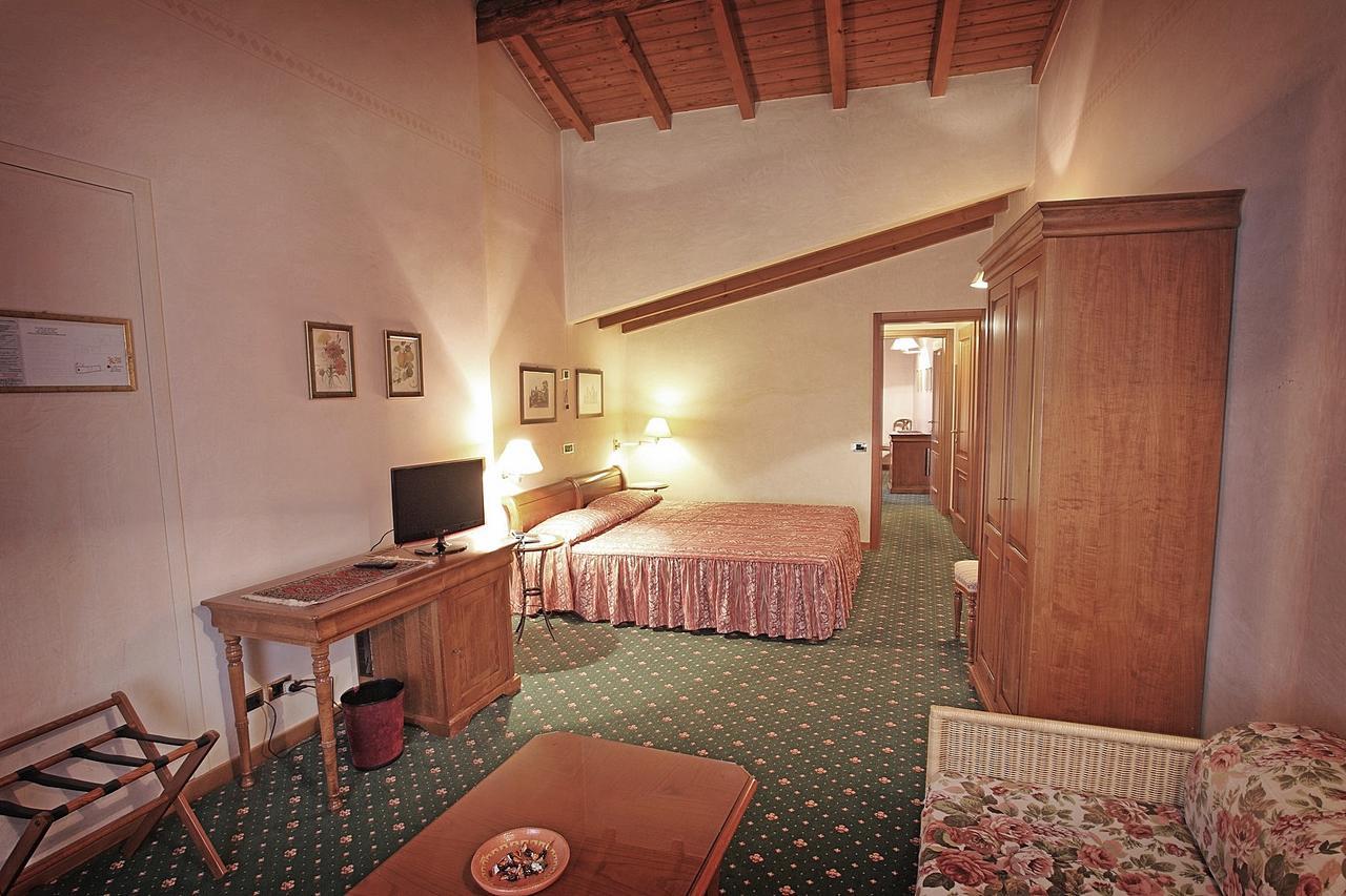 Hotel Faccioli Valeggio sul Mincio Dış mekan fotoğraf
